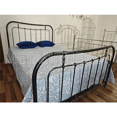  Кованая кровать Мальта 140х200 (в наличии с двумя спинками и крюками)