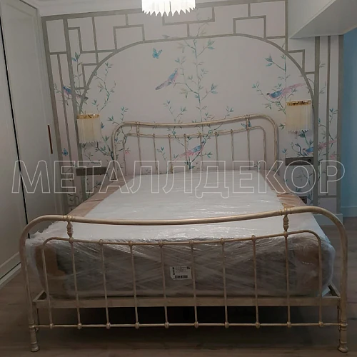 Кованая кровать металлическая в стиле Лофт Мальта